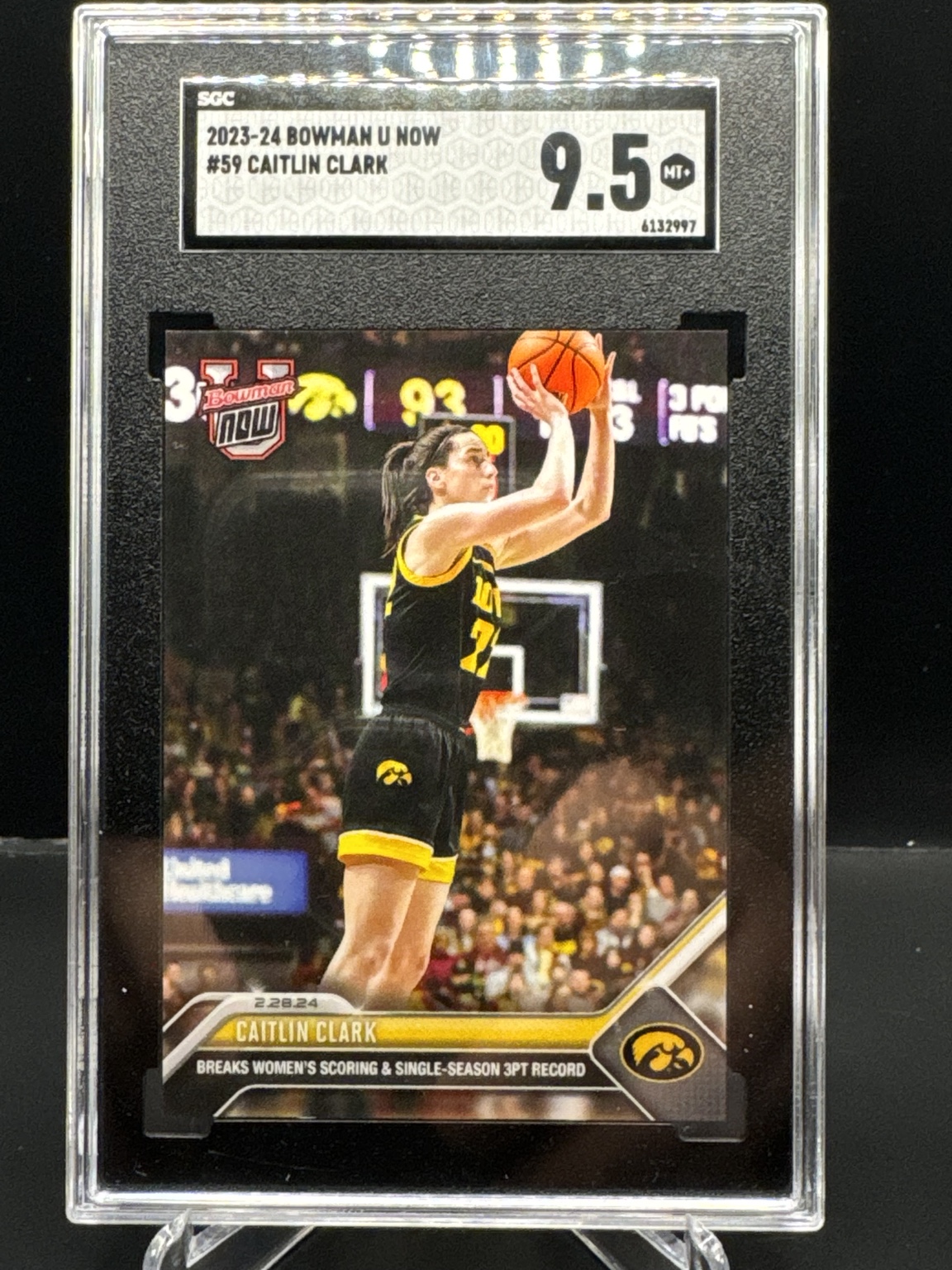 Caitlin Clark Base